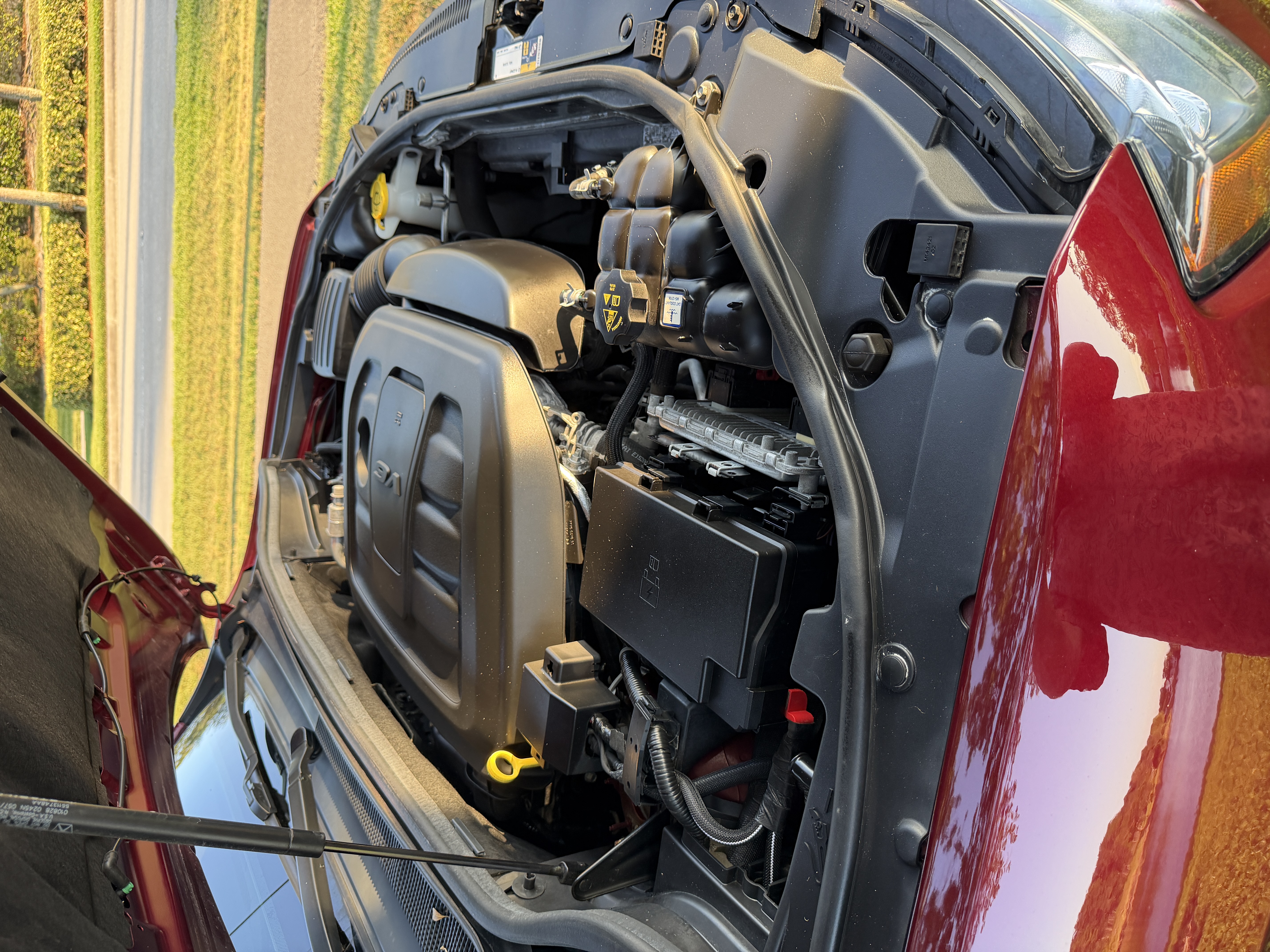 Used 2019 Jeep Grand Cherokee Altitude AWD/4WD image 8