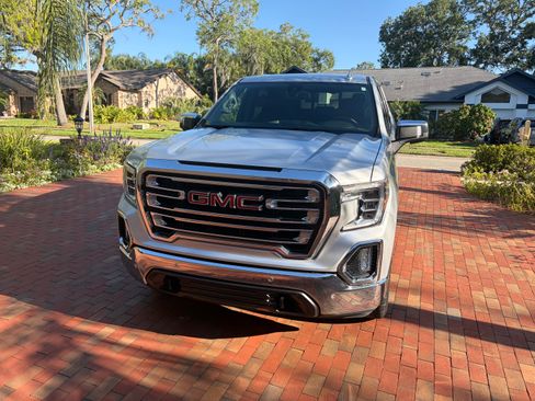 Used 2019 GMC Sierra 1500 SLT w/ SLT Premium Plus Package RWD image 5