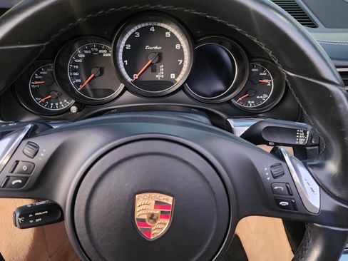Used 2016 Porsche 911 Turbo image 28