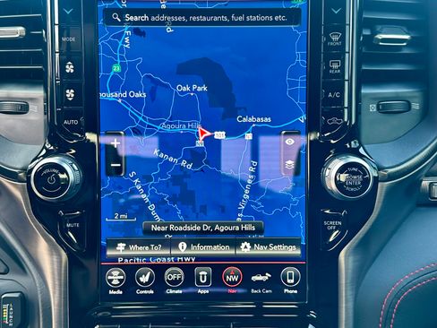 Used 2021 RAM 1500 TRX w/ TRX Lanuch Edition image 20