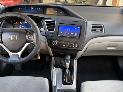 Used 2013 Honda Civic LX image 10