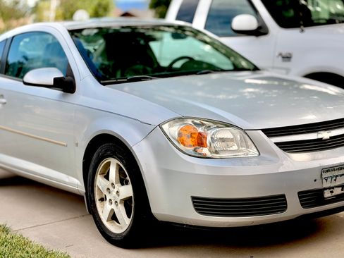 Used 2007 Chevrolet Cobalt LT w/ Preferred Equipment Group FWD image 1