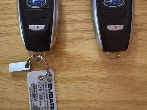 Used 2016 Subaru Forester 2.5i Touring w/ Eyesight & Navigation System image 18