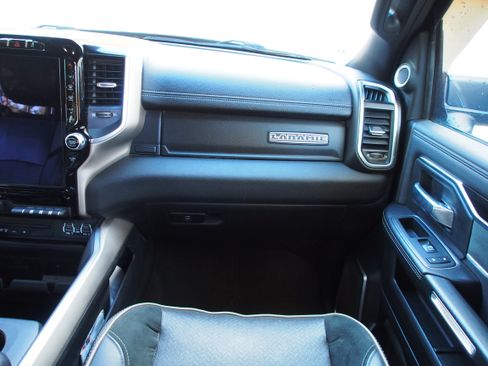 Used 2019 RAM 3500 Laramie image 14