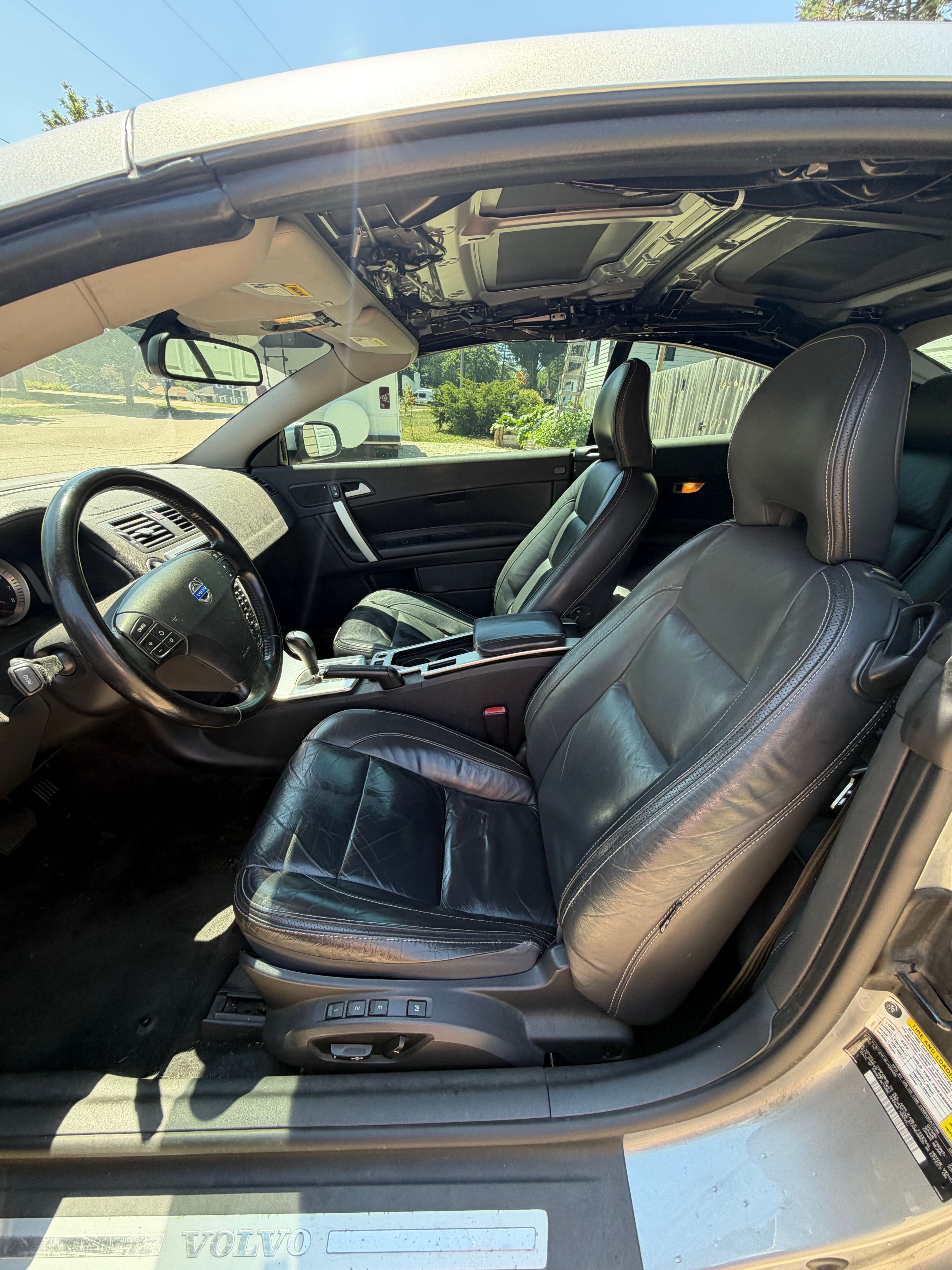 Used 2011 Volvo C70 T5 FWD image 8