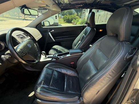 Used 2011 Volvo C70 T5 FWD image 8