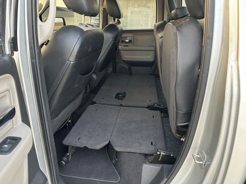 Used 2012 RAM 1500 Big Horn image 30