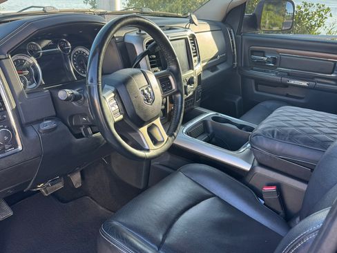 Used 2016 RAM 2500 Laramie AWD/4WD image 17