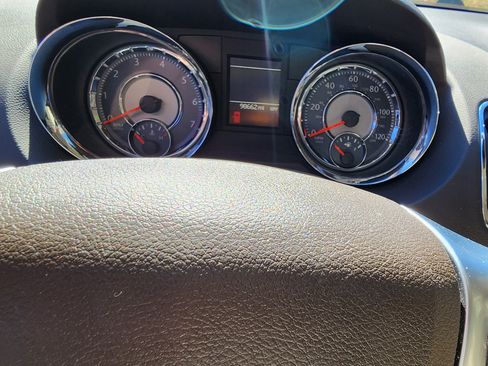 Used 2013 Chrysler Town & Country Touring-L w/ Entertainment Group #2 image 12