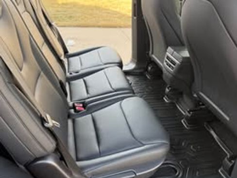 Used 2021 Tesla Model X Long Range image 11