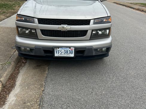 Used 2009 Chevrolet Colorado LT image 2