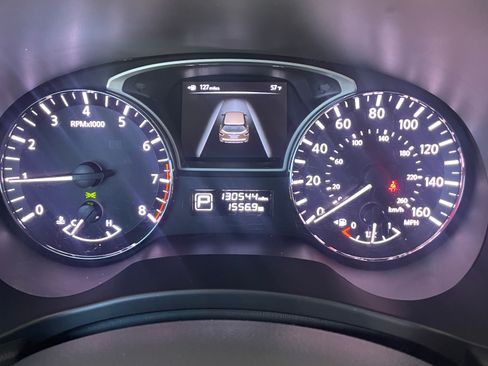 Used 2013 Nissan Pathfinder SV image 13