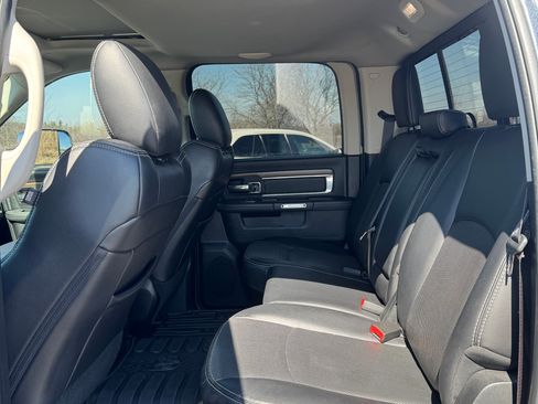 Used 2017 RAM 1500 Laramie w/ Convenience Group image 14