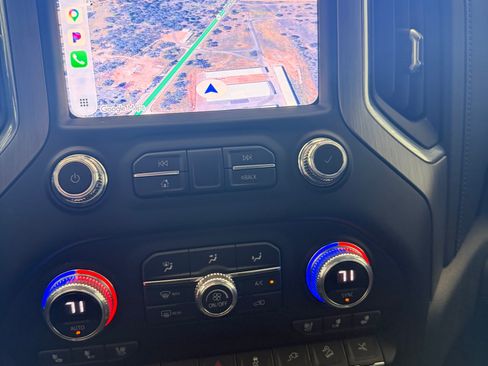 Used 2021 GMC Sierra 2500 Denali w/ Denali Ultimate Package image 14