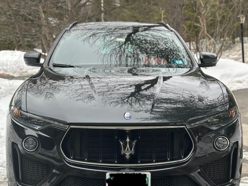 Used 2021 Maserati Levante GTS image 1