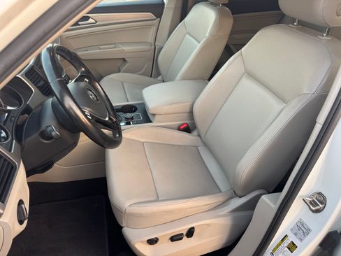 Used 2018 Volkswagen Atlas SE AWD/4WD image 9