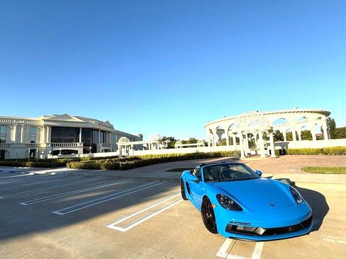 Used 2025 Porsche 718 Boxster GTS image 9