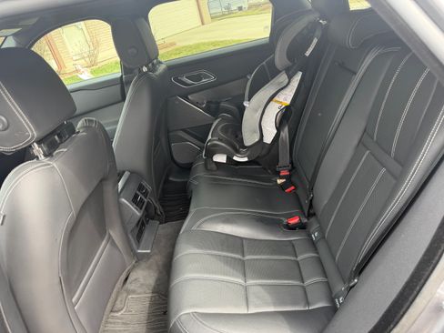 Used 2023 Land Rover Range Rover Velar S image 8