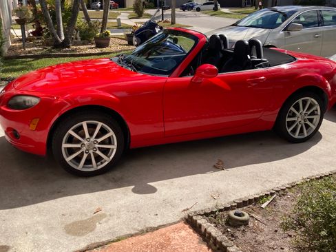 Used 2007 MAZDA MX-5 Miata Grand Touring image 1