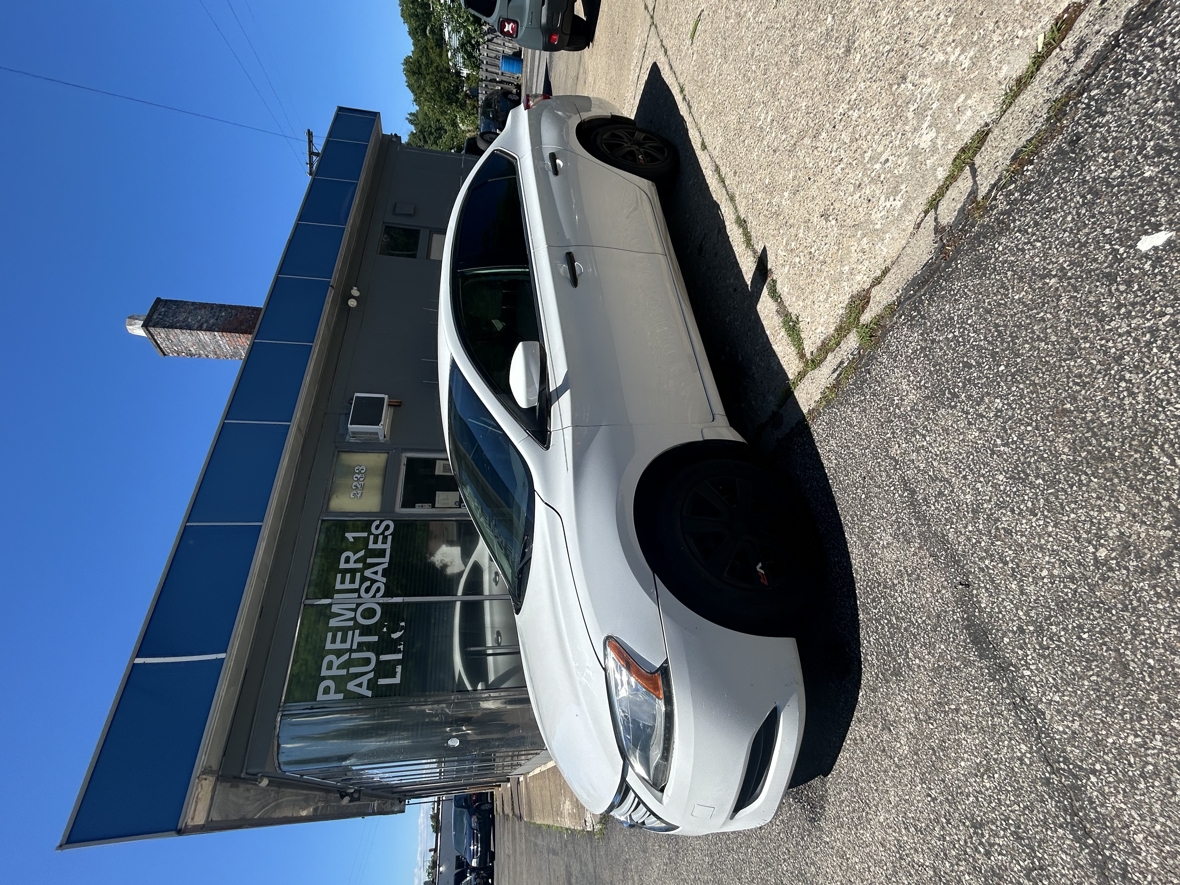 Used 2015 Nissan Sentra S FWD image 2