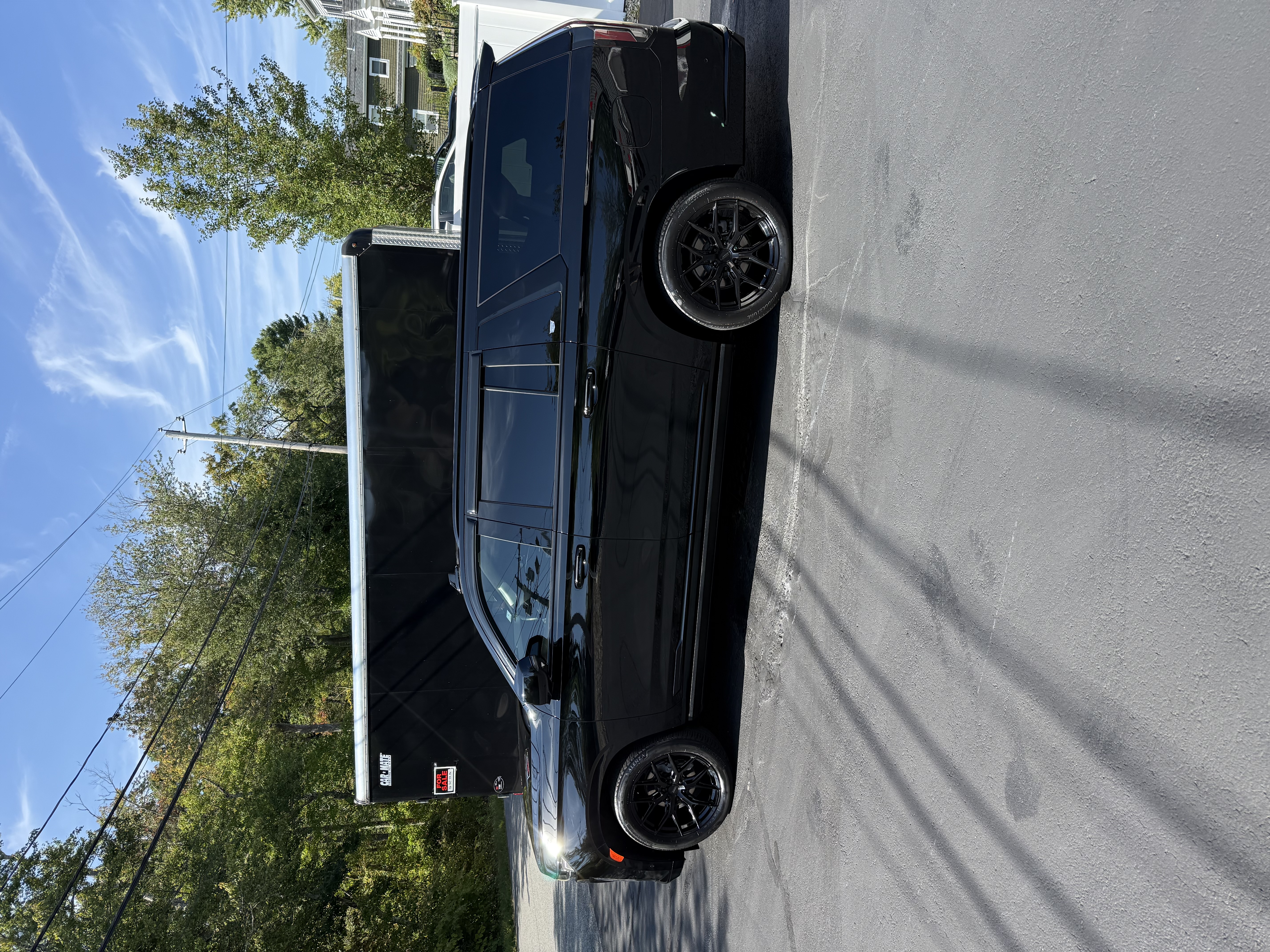 Used 2022 Cadillac Escalade ESV Sport Platinum w/ Heavy-Duty Trailer Package AWD/4WD image 9