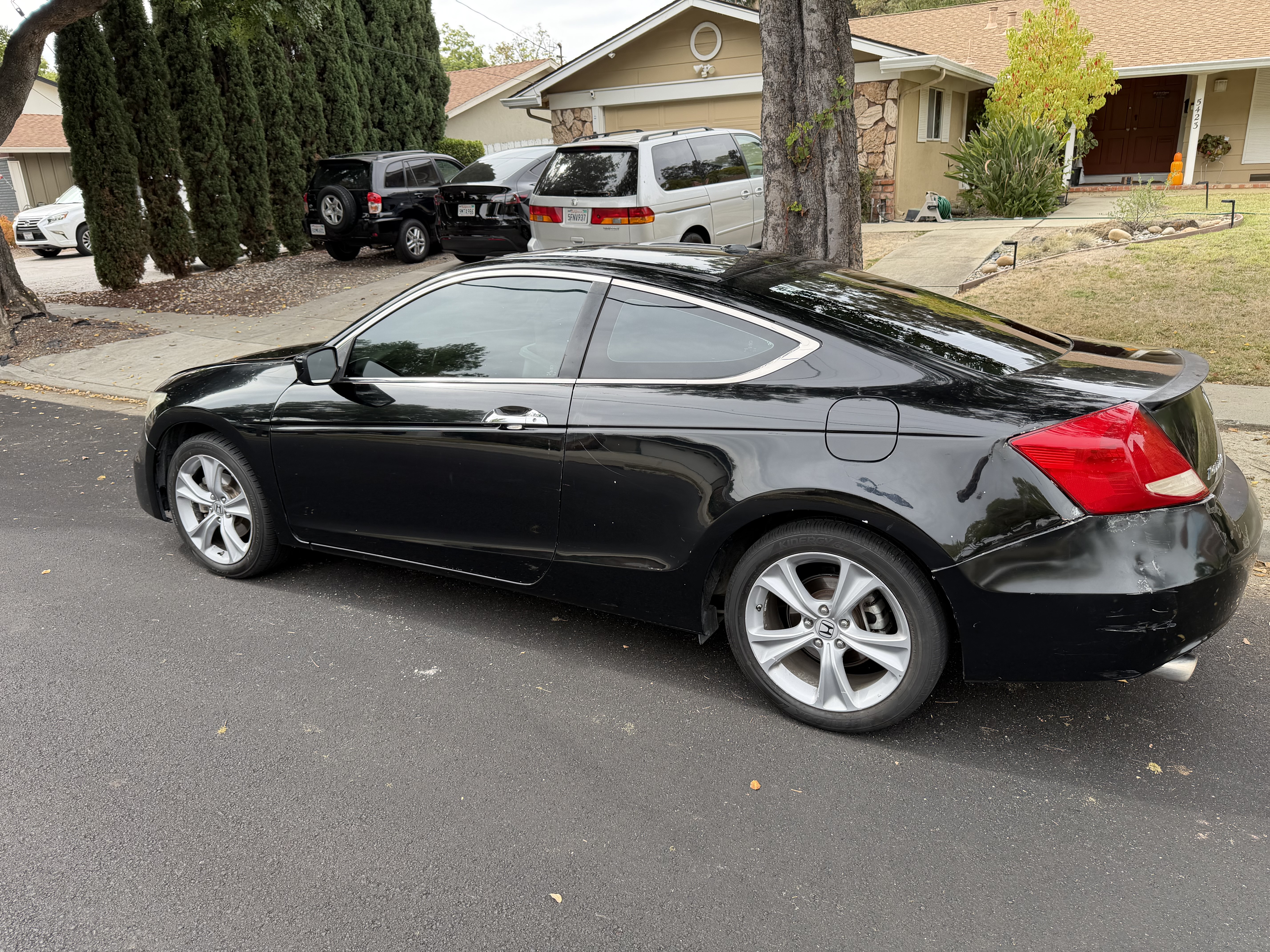 Used 2012 Honda Accord EX-L image 6