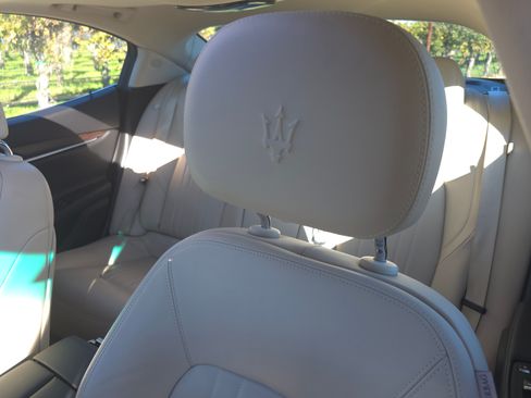 Used 2015 Maserati Ghibli image 13