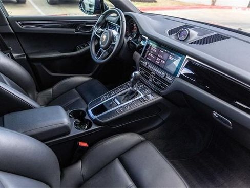 Used 2021 Porsche Macan AWD/4WD image 26