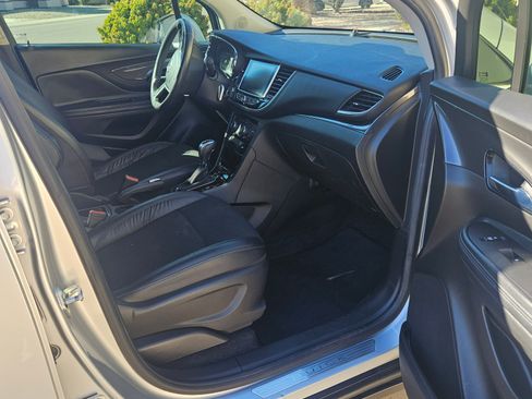 Used 2017 Buick Encore Preferred image 8