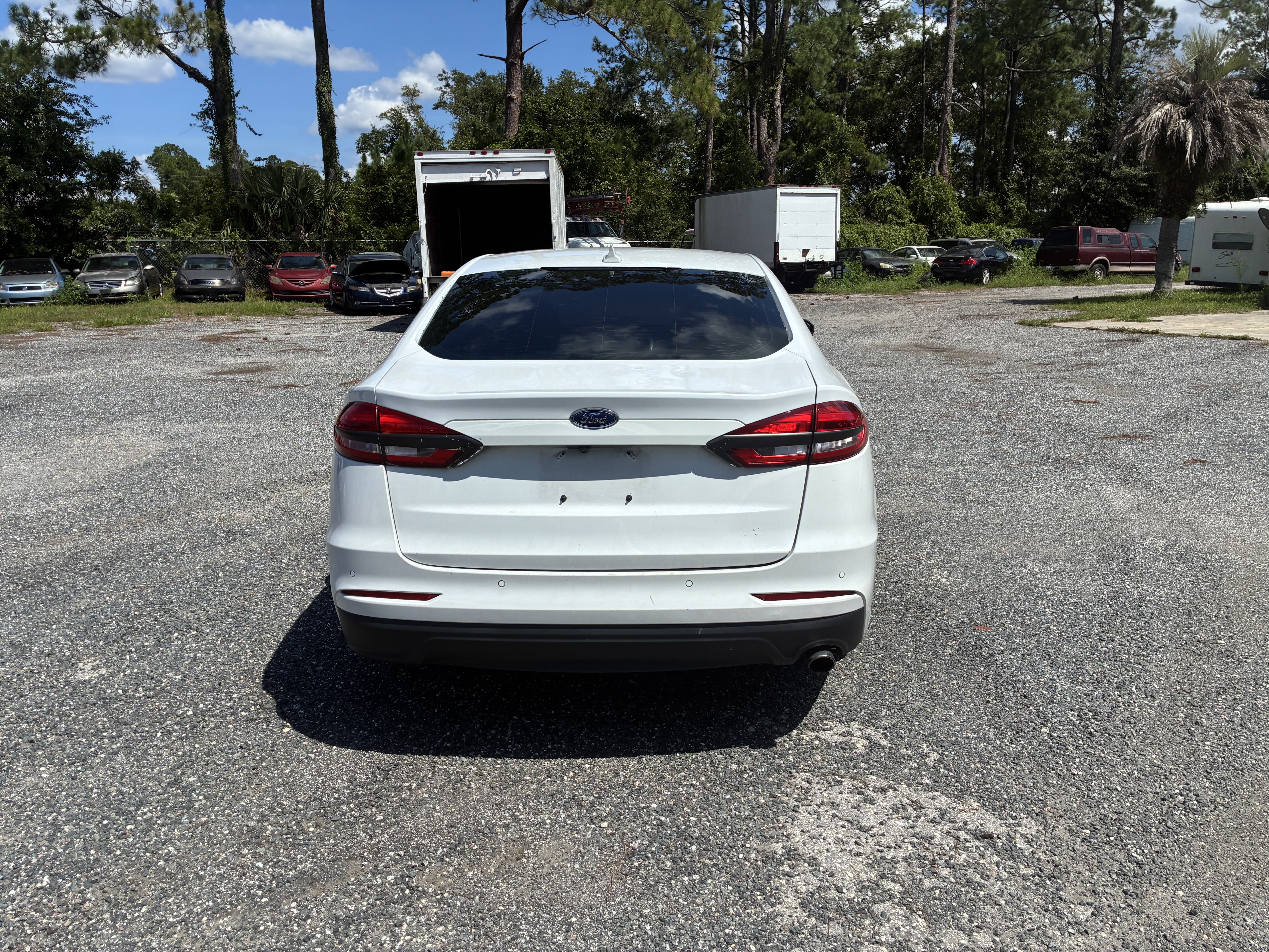 Used 2020 Ford Fusion SEL FWD image 4