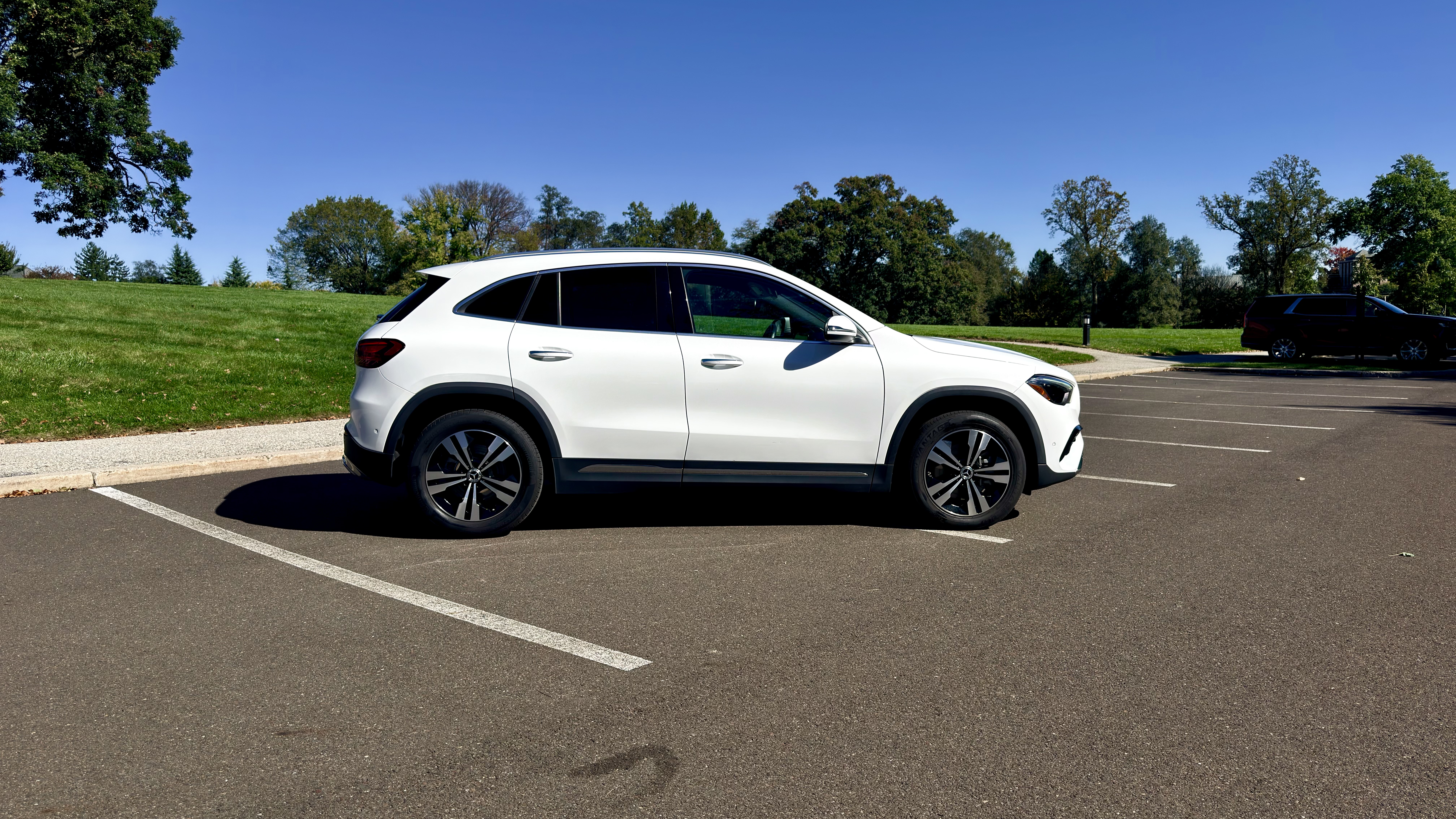 Used 2025 Mercedes-Benz GLA 250 image 12