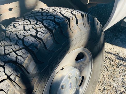 Used 2007 Ford F250 XLT image 8