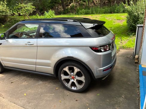 Used 2014 Land Rover Range Rover Evoque Dynamic AWD/4WD image 2