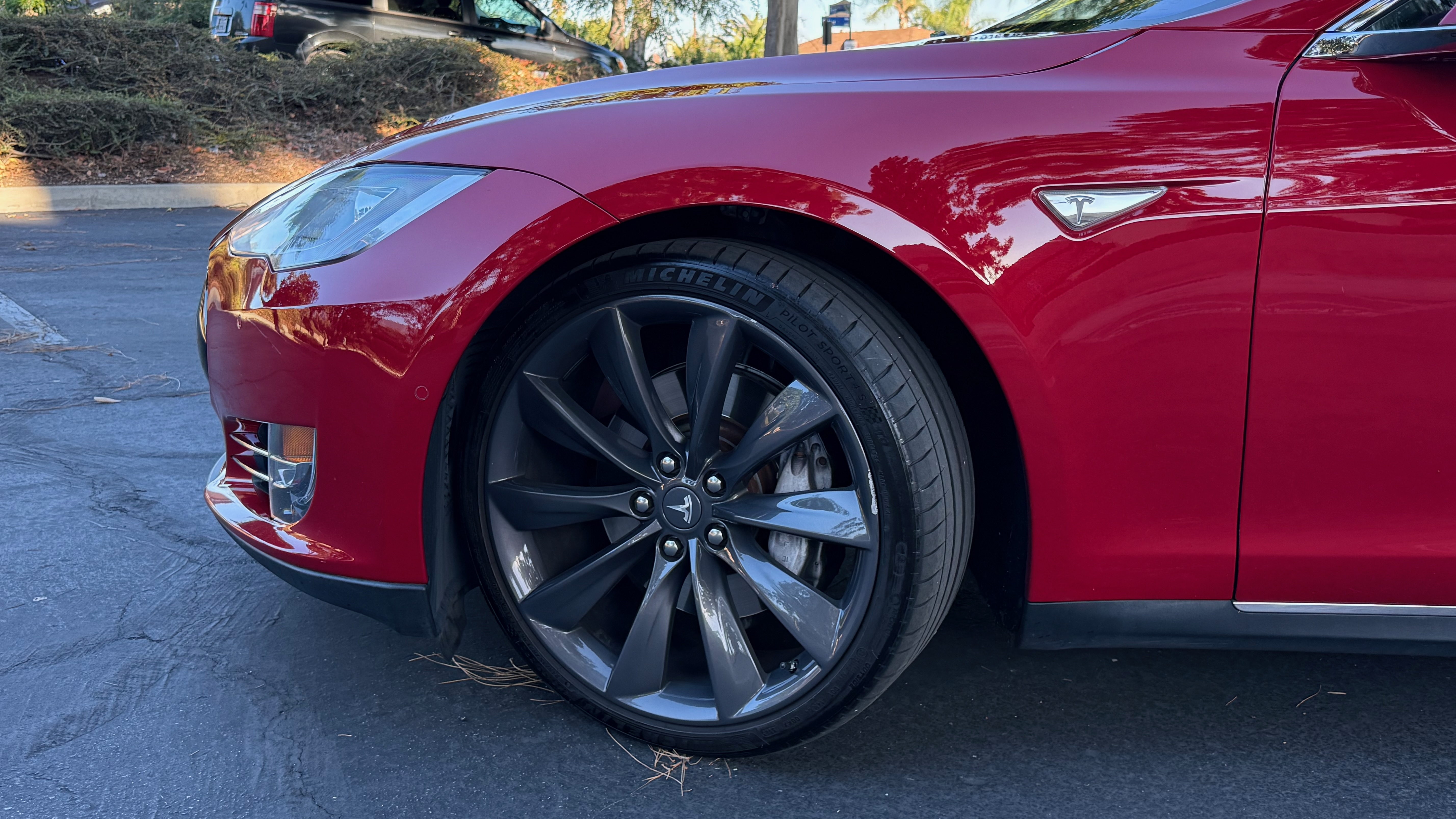 Used 2016 Tesla Model S 85D AWD/4WD image 18