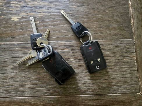 Used 2014 Chevrolet Silverado 1500 LT w/ LT Convenience Package image 25