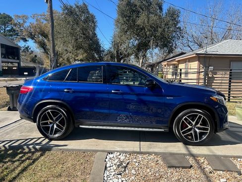 Used 2019 Mercedes-Benz GLE 43 AMG 4MATIC Coupe image 4