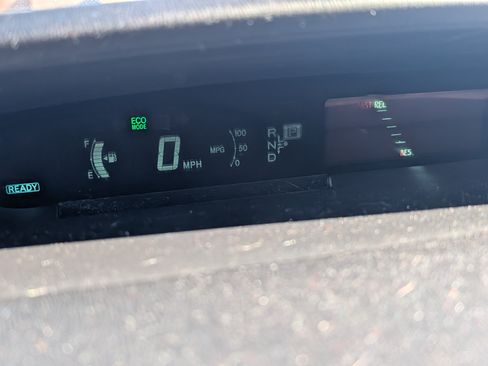 Used 2010 Toyota Prius Five image 15