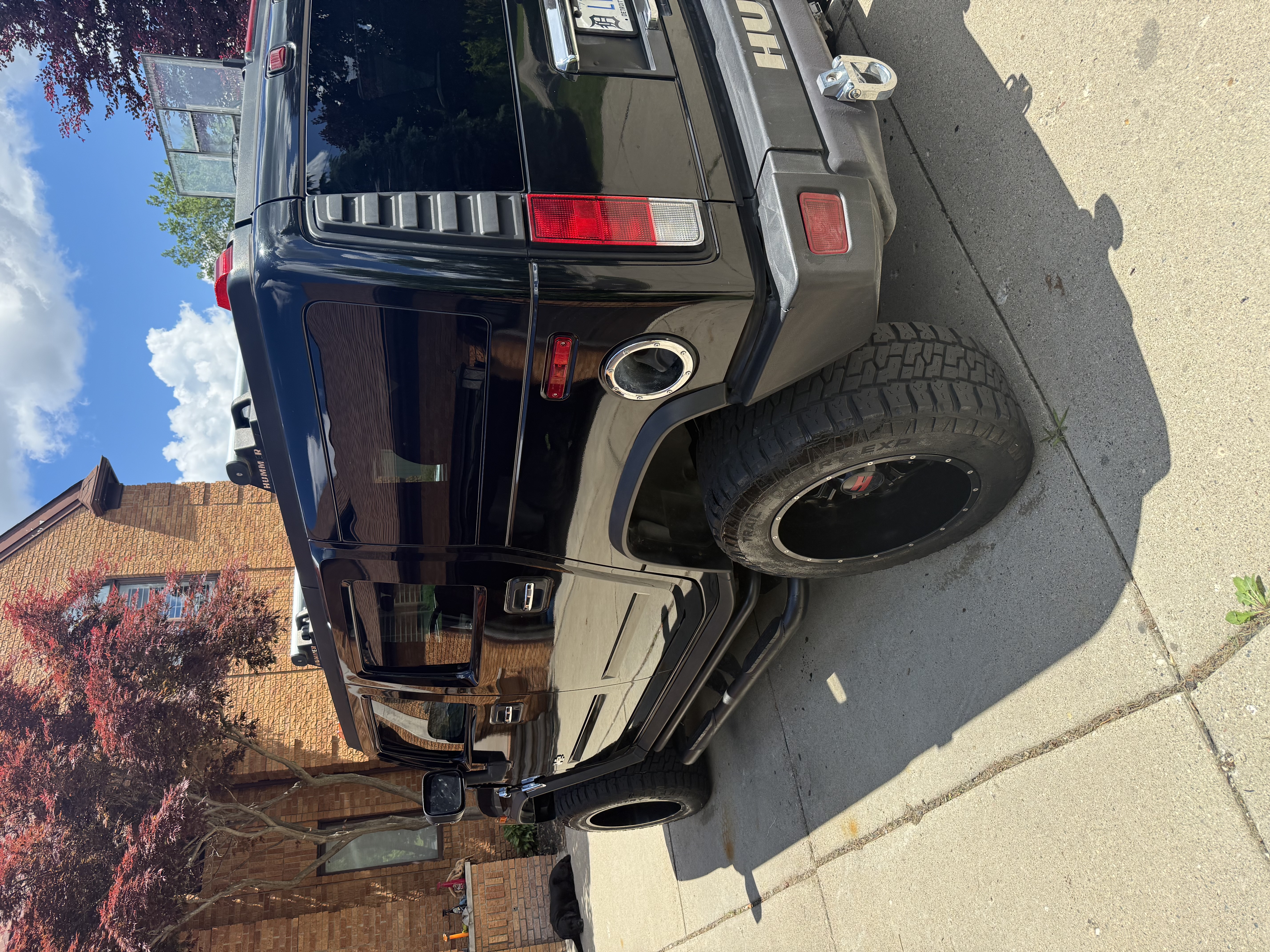 Used 2005 HUMMER H2 w/ Preferred Equipment Group AWD/4WD image 8