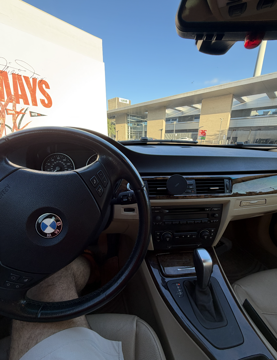 Used 2006 BMW 325i Sedan RWD image 9