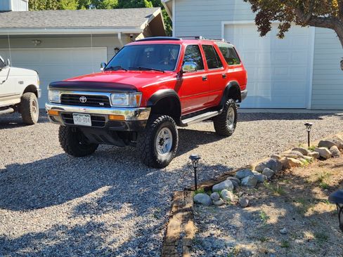 Used 1994 Toyota 4Runner SR5 image 1