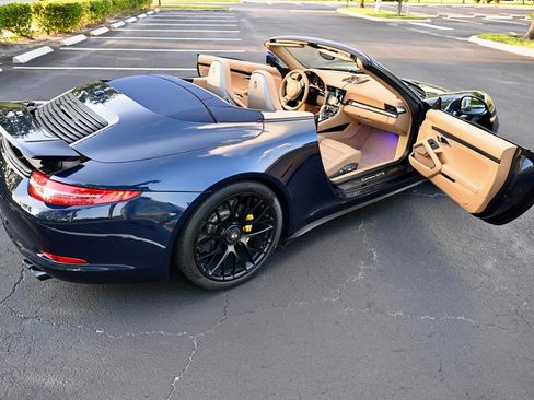 Used 2016 Porsche 911 Carrera 4 GTS image 6