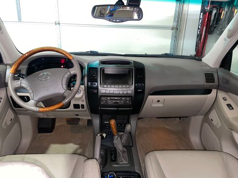 Used 2005 Lexus GX 470 AWD/4WD image 20
