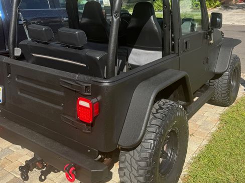 Used 1998 Jeep Wrangler Sport image 12