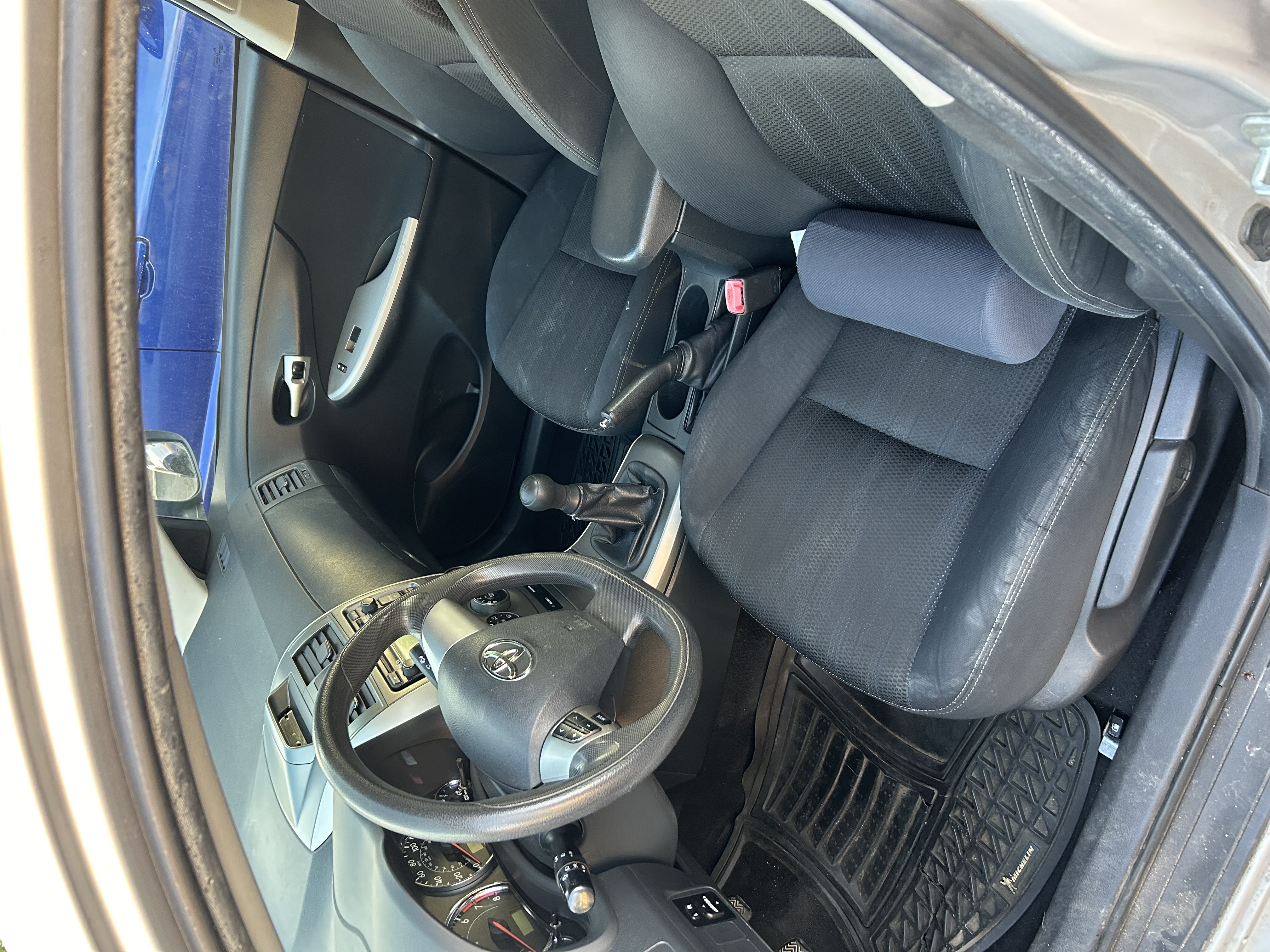 Used 2012 Toyota Corolla S FWD image 3