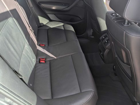 Used 2016 BMW X3 xDrive28i image 9