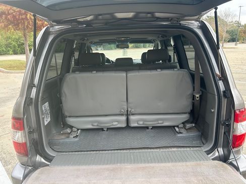 Used 2007 Toyota Land Cruiser image 17