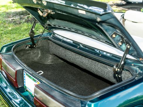 Used 1992 Ford Mustang LX image 19