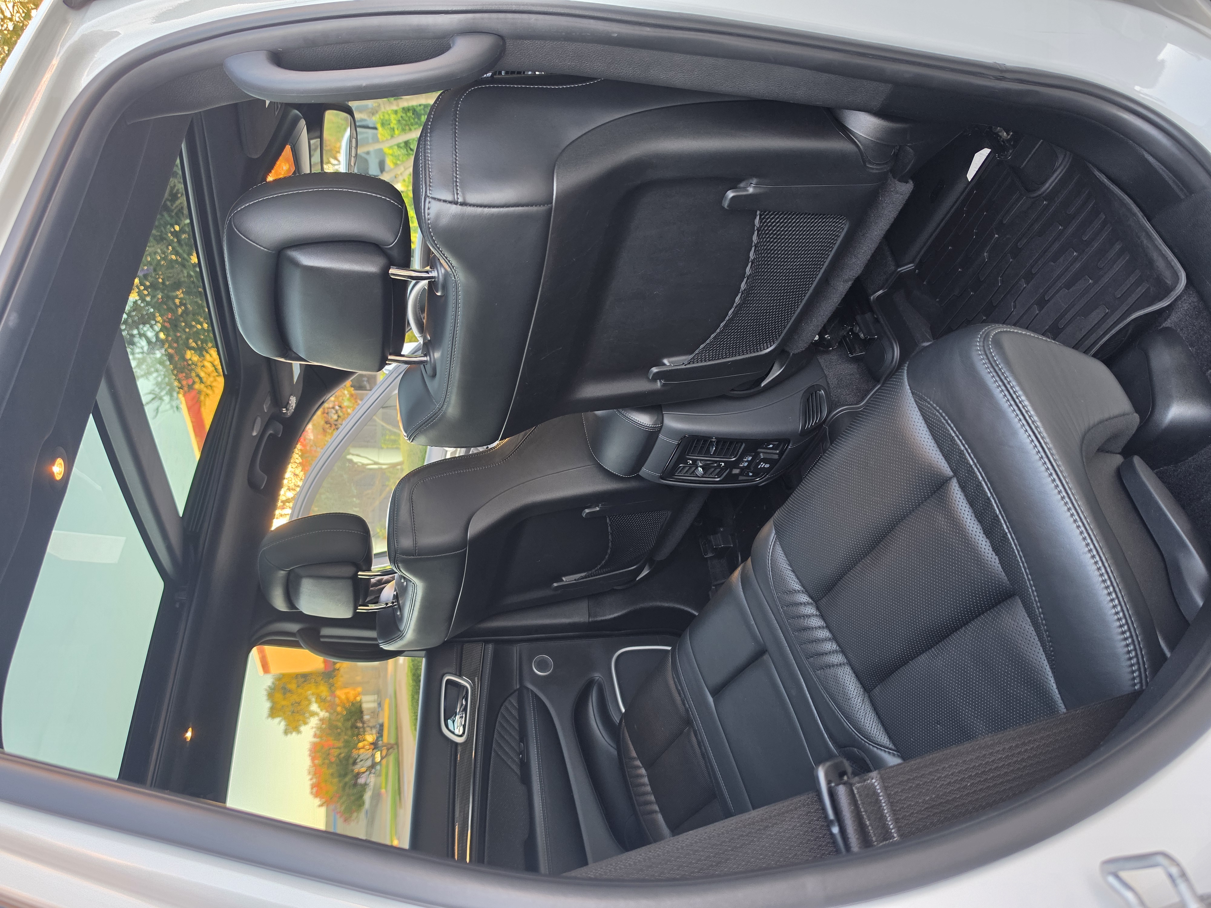 Used 2018 Jeep Grand Cherokee Trackhawk AWD/4WD image 19