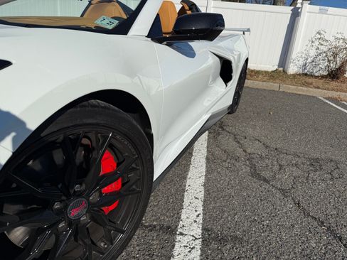 Used 2023 Chevrolet Corvette Stingray Premium Conv w/ Z51 Performance Package image 14