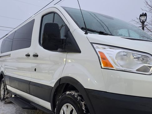 Used 2019 Ford Transit 350 XLT image 2